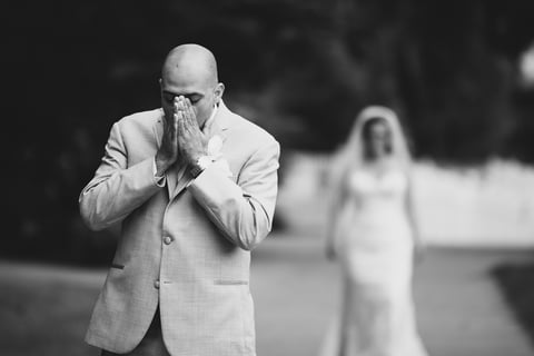 Best Wedding Photographer on Long Island - Candid Images