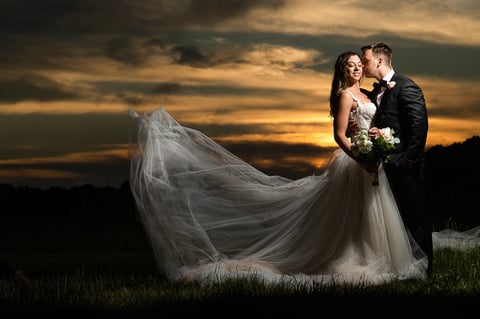 Amazing Wedding Photos - Best Wedding Photographer
