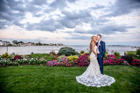 Riviera Waterfront Mansion Wedding Photos-5